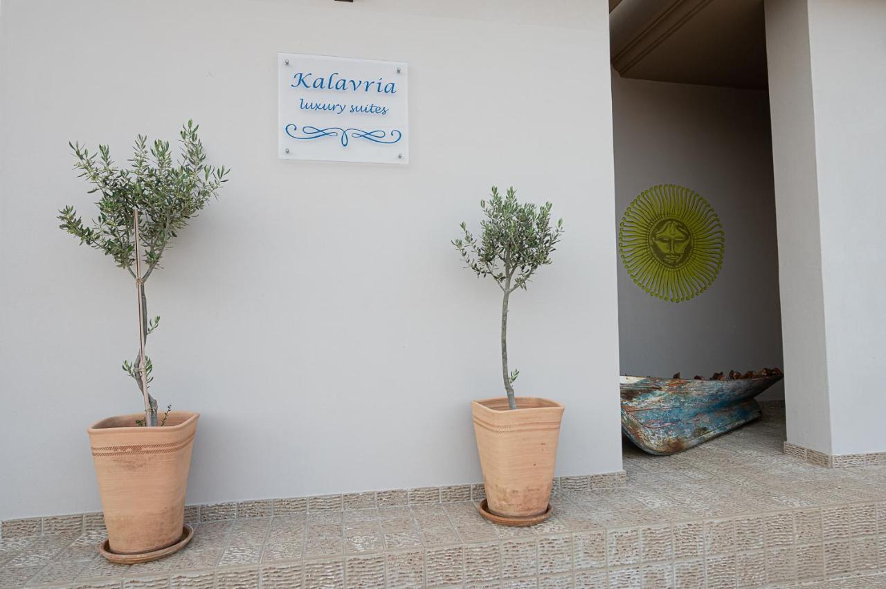 Kalavria Luxury Suites - Magnificent Sea View Of Poros Poros Town Dış mekan fotoğraf