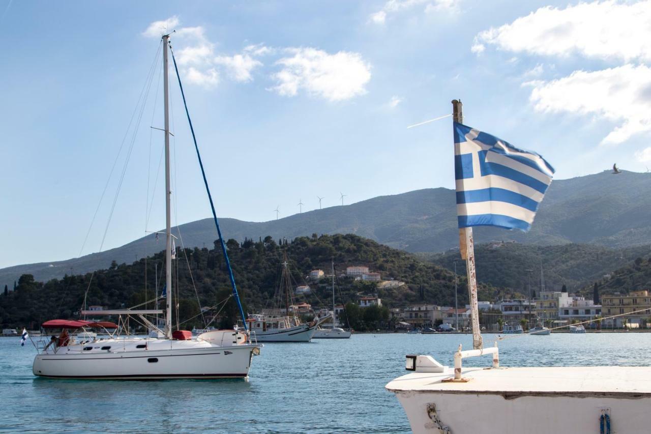 Kalavria Luxury Suites - Magnificent Sea View Of Poros Poros Town Dış mekan fotoğraf