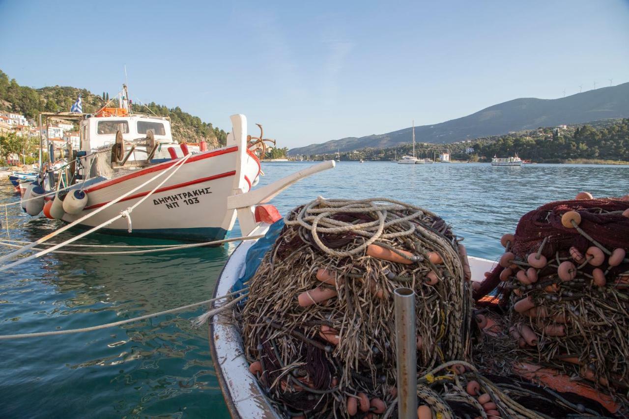 Kalavria Luxury Suites - Magnificent Sea View Of Poros Poros Town Dış mekan fotoğraf