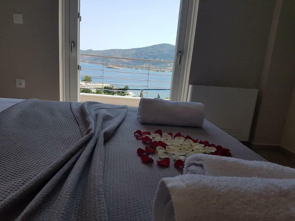 Kalavria Luxury Suites - Magnificent Sea View Of Poros Poros Town Dış mekan fotoğraf
